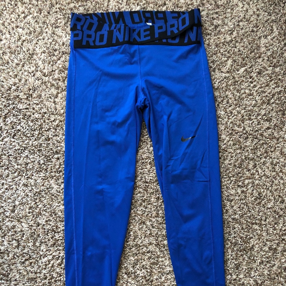 Nike Pro 5/8 Leggings